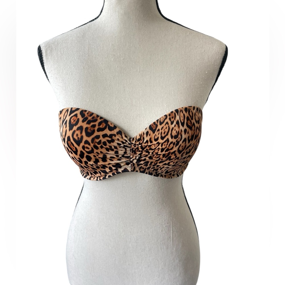 NWOT VS Leopard Print Strapless Bathing Suit Top